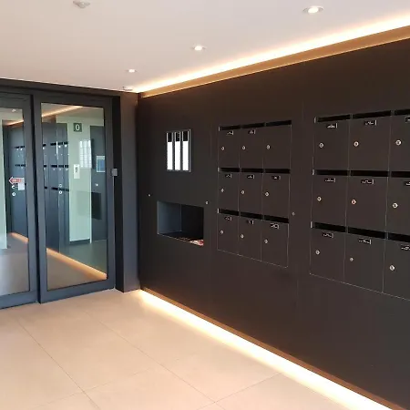 You, Me And The Sea - Seaview Groundfloor Apartment